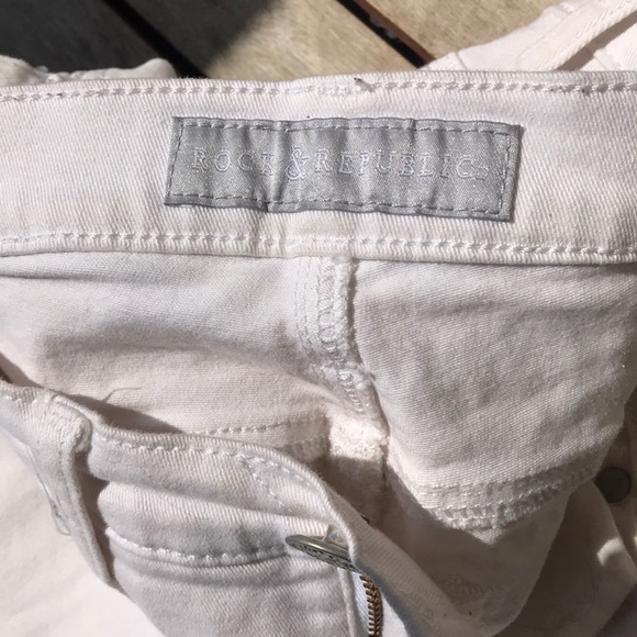 Jeans - Picture 2 of 5